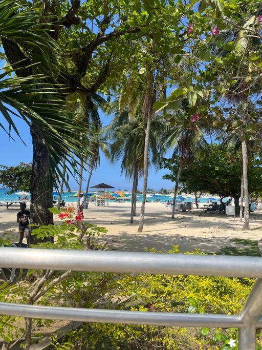 Panorama Ochi - Sand Castles Resort B20 Ocho Rios Buitenkant foto