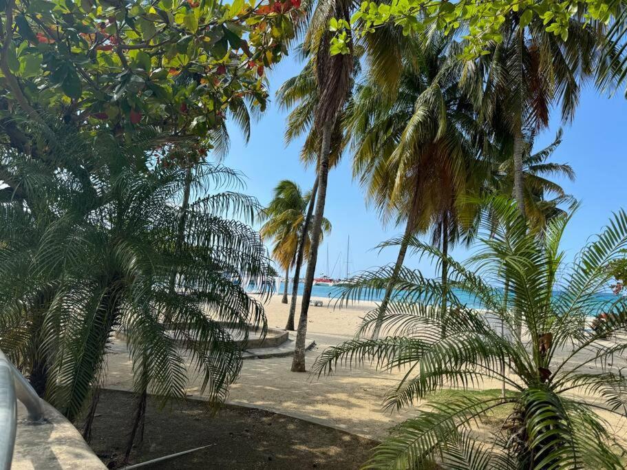 Panorama Ochi - Sand Castles Resort B20 Ocho Rios Buitenkant foto